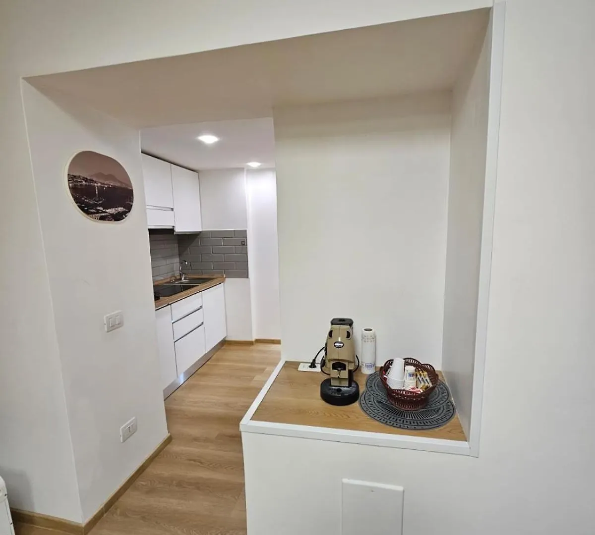 Spaccanapolitwenty By Melpia Homestay Naples